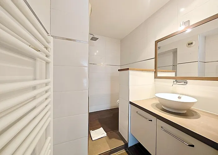 Viva Riviera General Ferrie * Канны