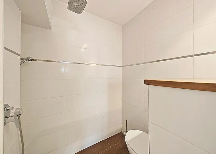 Viva Riviera General Ferrie *